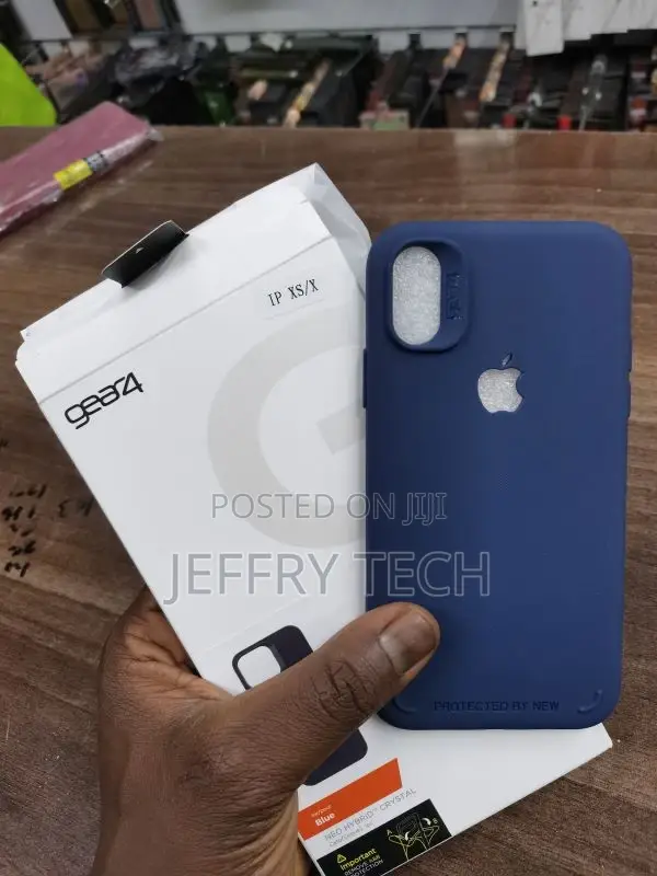 GEAR4 iPhone X / XS Battersea Case Cover With D30 | Black