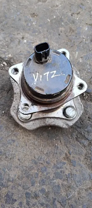 Vitz, Platz Rear Wheel Hubs Available Now.