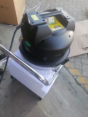 Wet and Dry Carpet Cleaning Machines -60 Litres Capacity