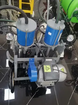 Double Bucket Milking Machine Milano Brand -Quality