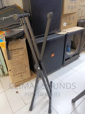 Keyboard Stand Heavey ;