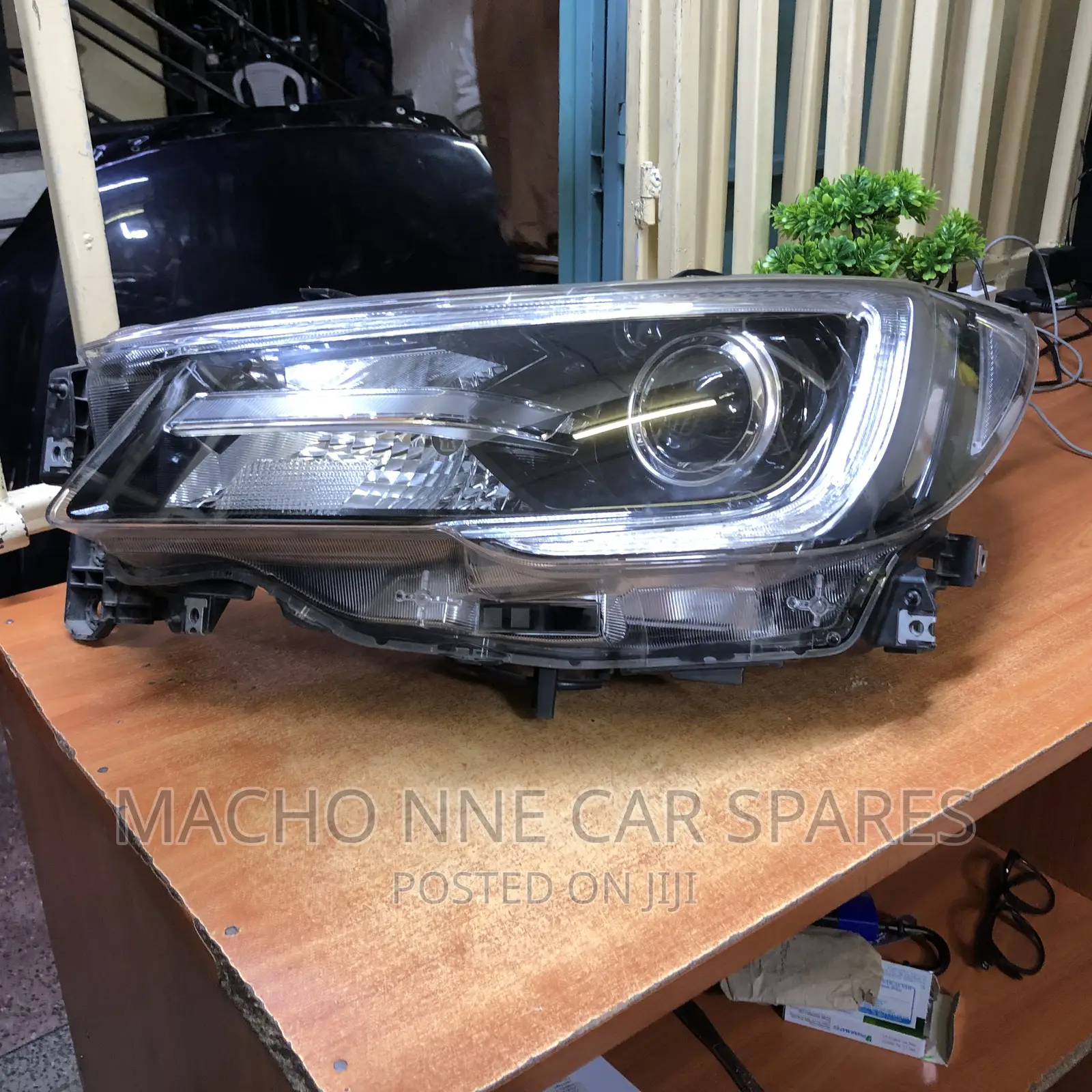 Subaru Outback Bs9 2018 Headlight