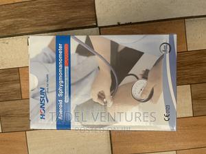 Aneroid Sphygmomanometer - main view