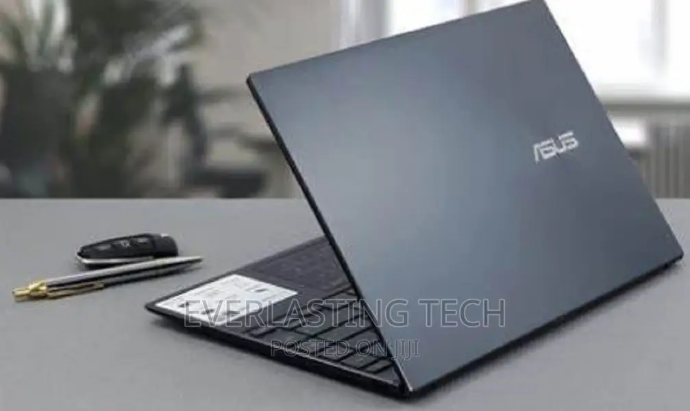 New Laptop Asus 8GB Intel Core i5 SSD 512GB