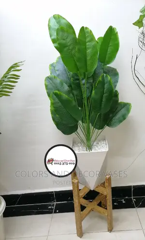 1.5m Long Artificial Plant Plus Plastic Vase Pebble Stones