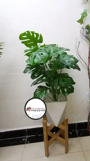 1.5m Long Artificial Monstera Plant, Plastic Vase Pebbles