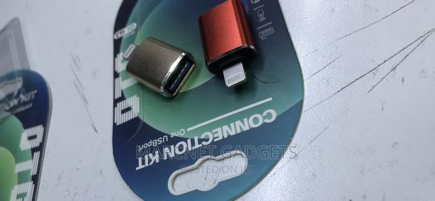 Apple Lightning High Speed OTG Flash Reader - thumbnail 2