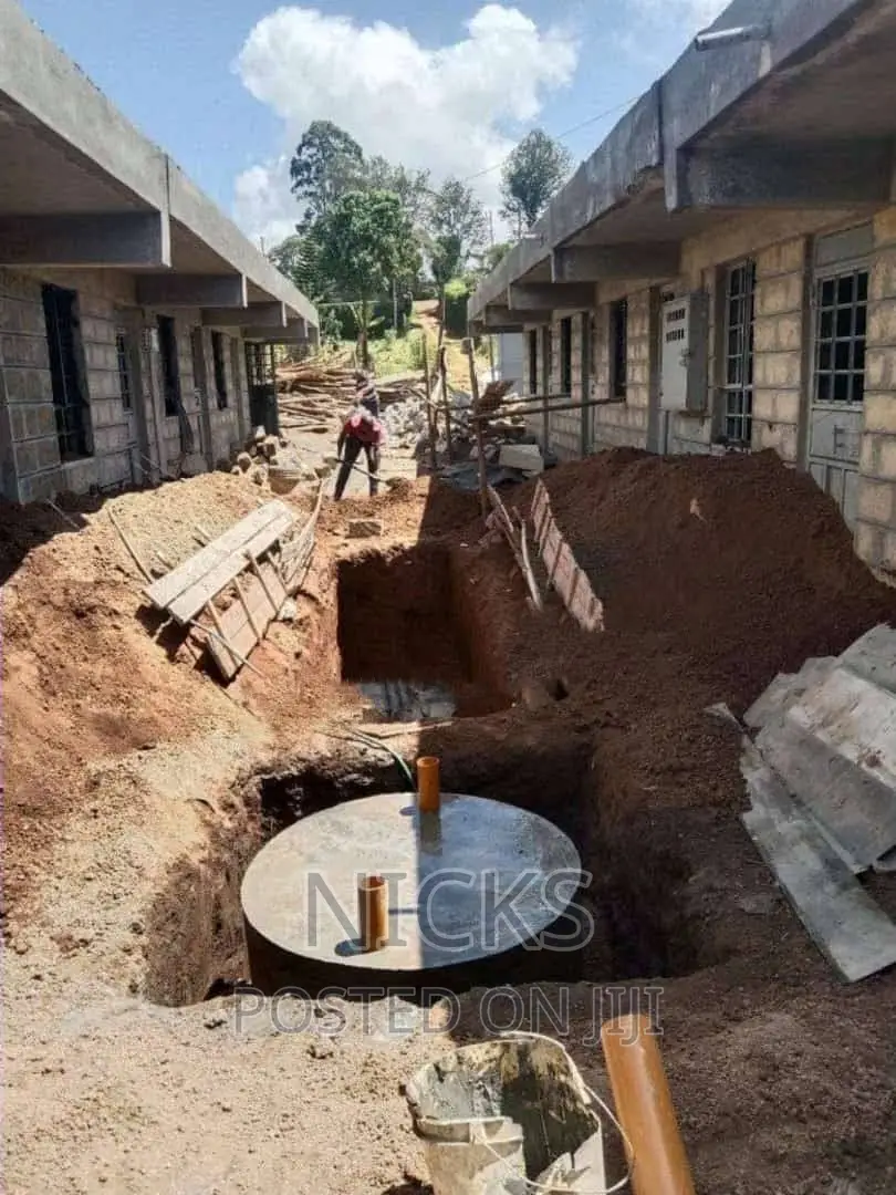 Ecos~Biodigester Installation