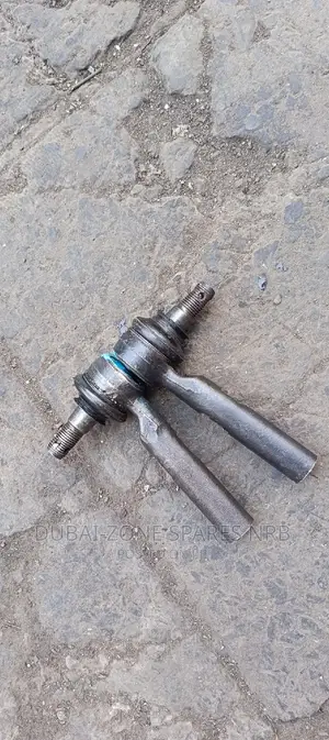 Hiace 7L Box 2 4-Wheel Drive Tie Rods Available Now.