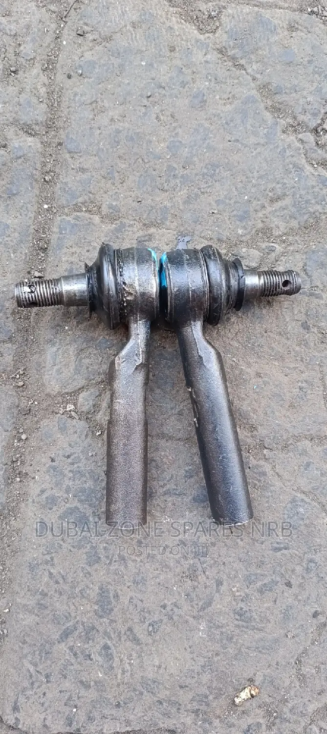 Hiace 7L Box 2 4-Wheel Drive Tie Rods Available Now.