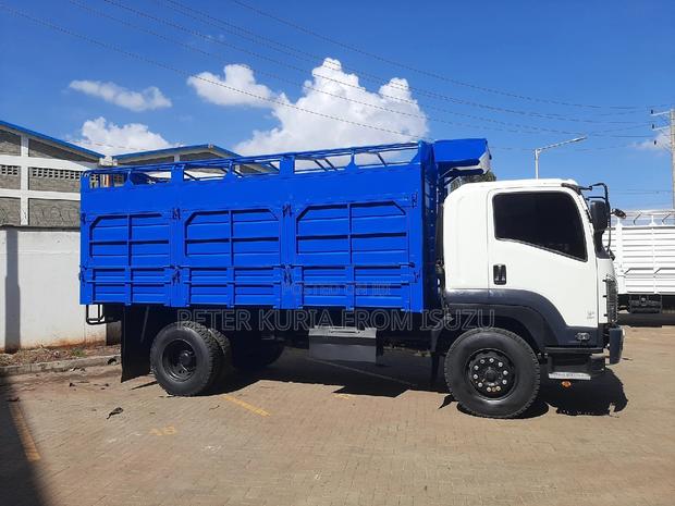 Zero Mileage Isuzu FVR Sand Harvester - thumbnail 6