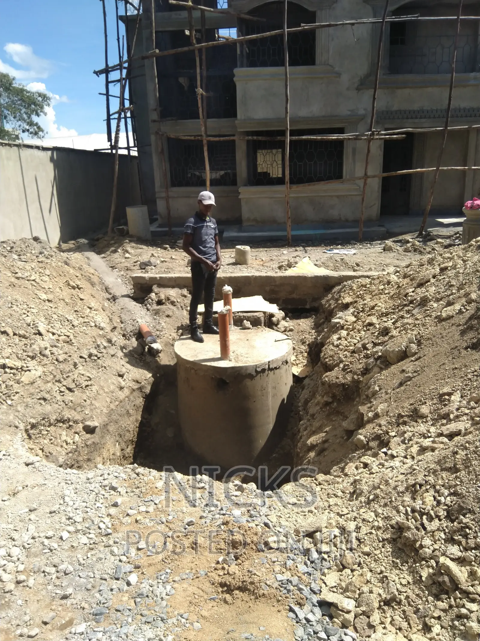 Ecos~Biodigester Installation