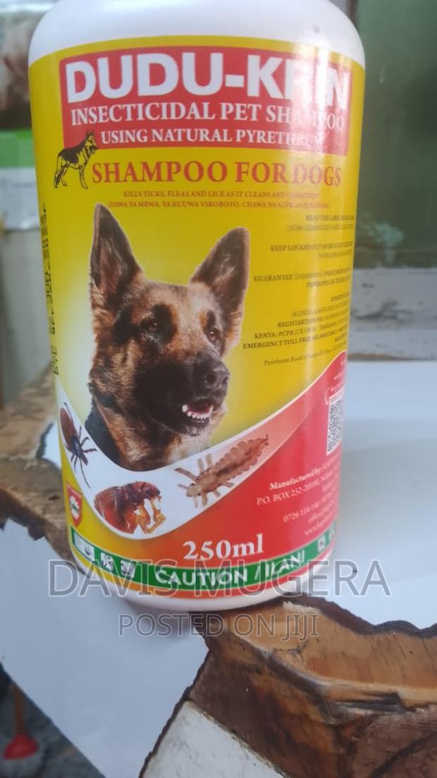 Dudukrin Dog and Cat Shampoo - 250 Ml - main view
