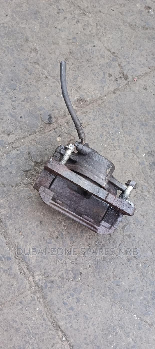 Front Calipers Toyota Hiace Available Now. - thumbnail 6
