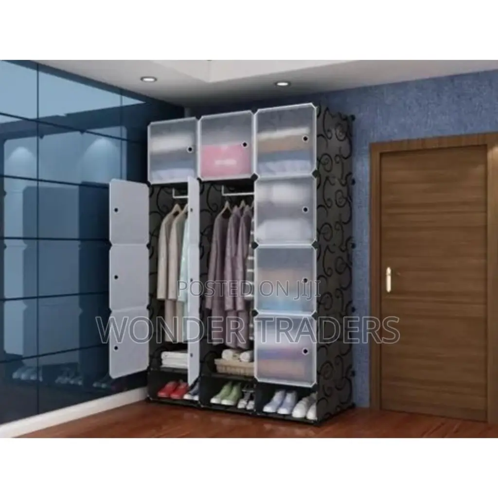 Portable 3 Colum Plastic Wardrobe