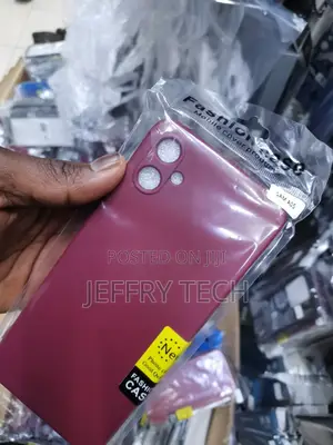 Samsung Galaxy A05 Pure Color Liquid Silicone Shockproof Pho