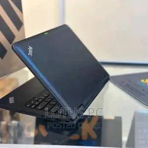 Laptop Lenovo Yoga 11e 4GB Intel Celeron SSD 128GB