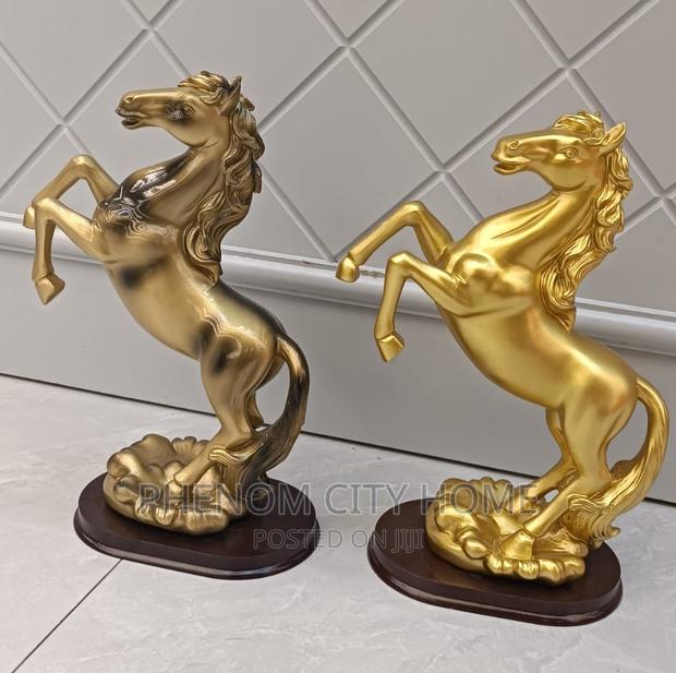 Horse Ceramic Decor