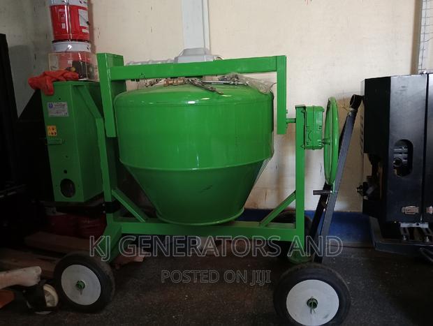 Polieri 350litres Electric Powered Concrete Mixer.