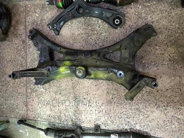 Honda Vezel 2WD Cross Member