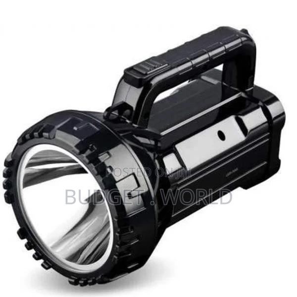 Dp Led Light Rechargeable Portable Widerange Led Torch-Black