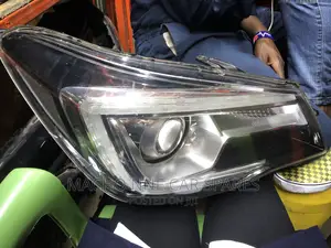 Subaru Forester 2016 SJG Xenon Headlight(8w)
