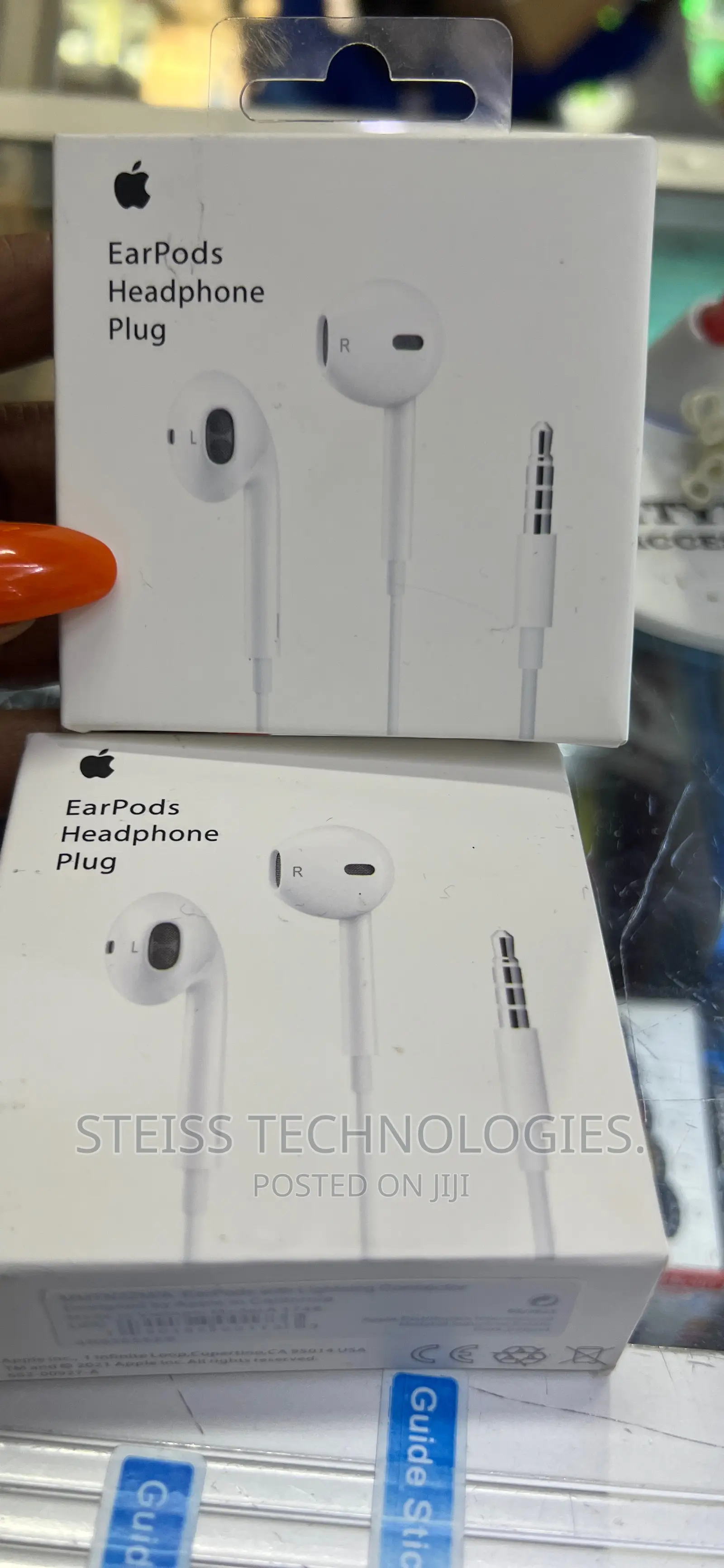 iPhone-wired Earphones.
