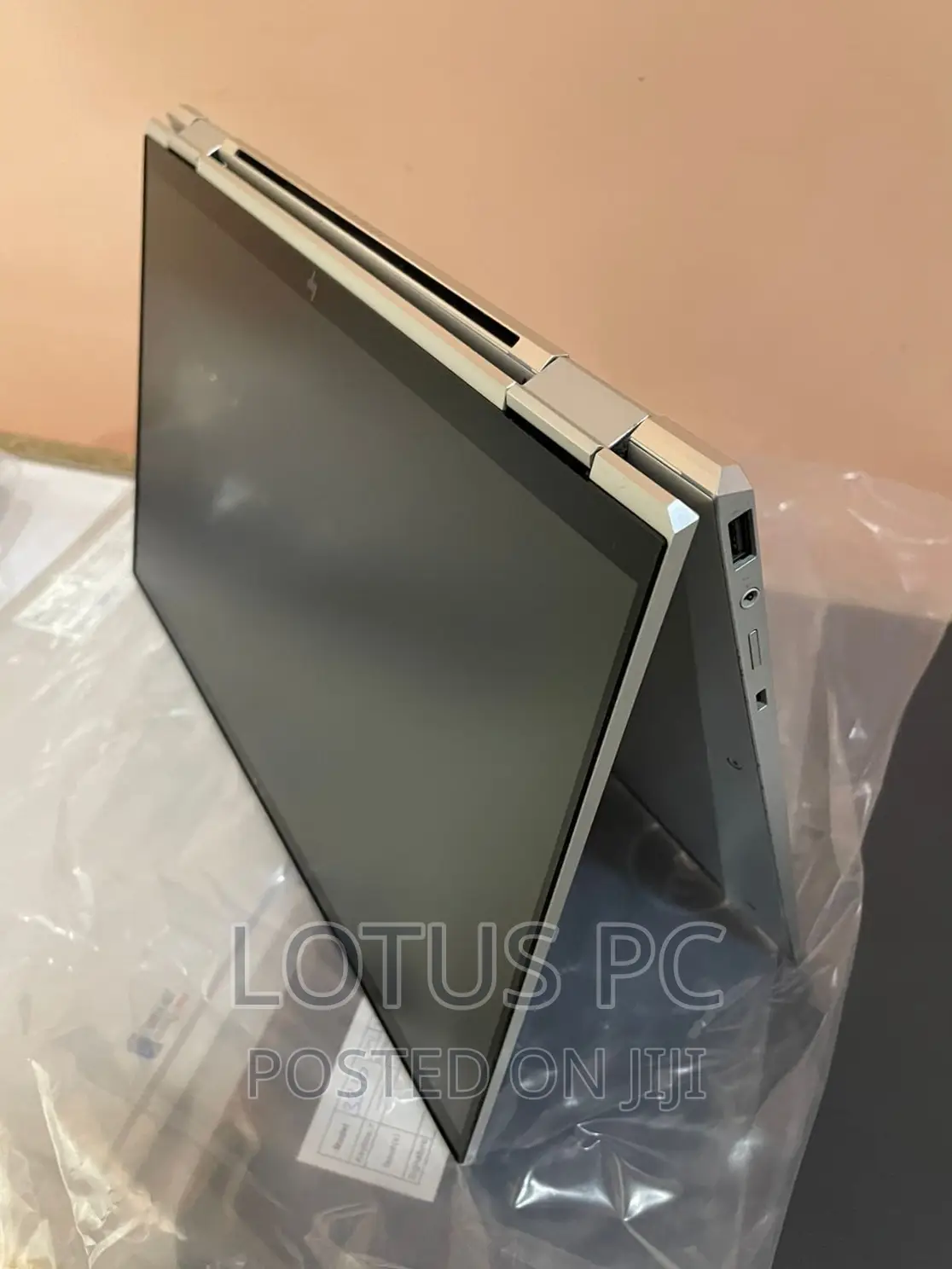 Laptop HP EliteBook X360 1040 G7 16GB Intel Core I7 SSD 256GB