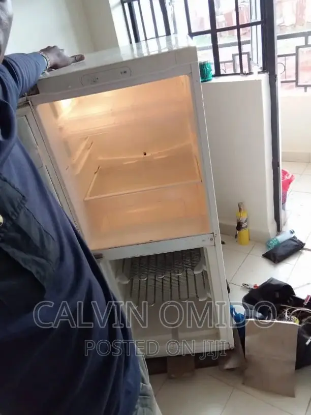 Ocean Fridge Technician Repairs