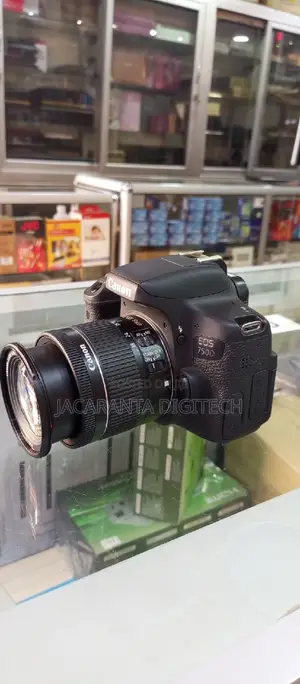 Canon Eos 750d DSLR Camera With 18-55mm Iii STM Lens