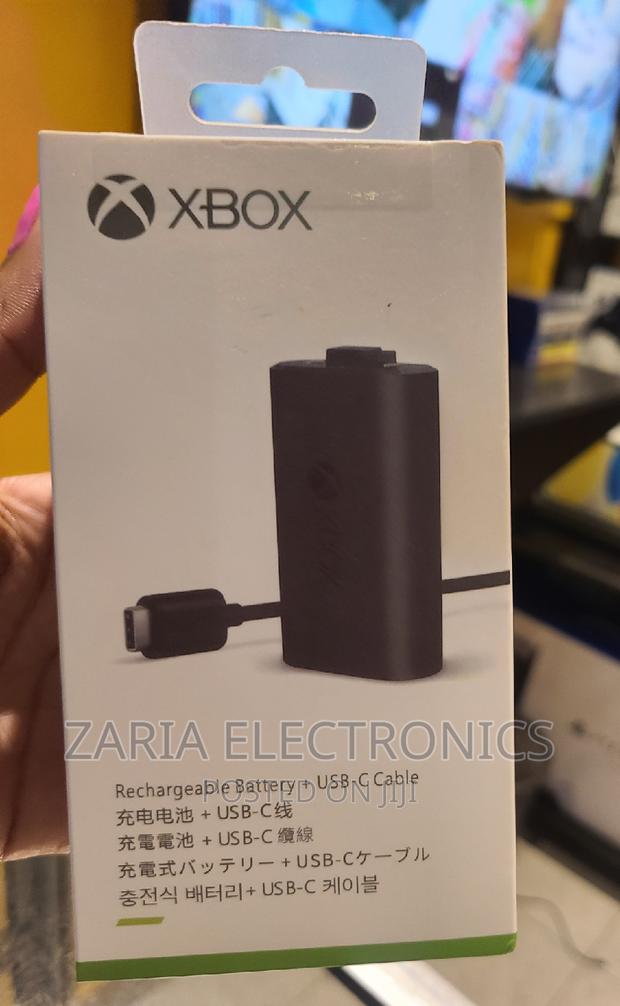 Xbox Series S/X Rechargeable Battery Pack With Type C Cable