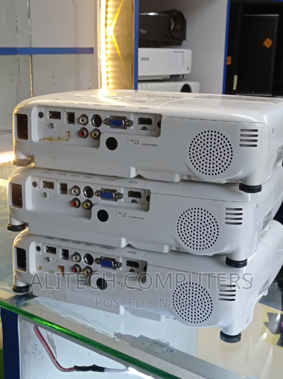 Epson Eb-X18 Projector