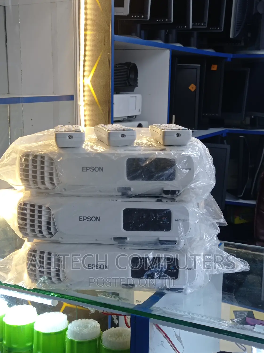 Epson Eb-X18 Projector