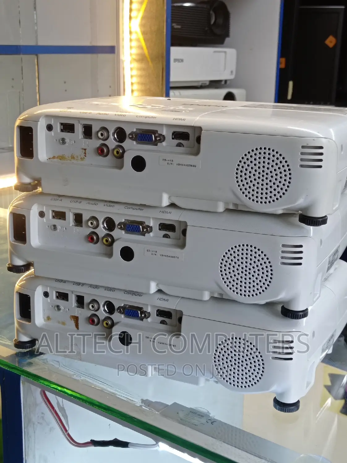 Epson Eb-X18 Projector