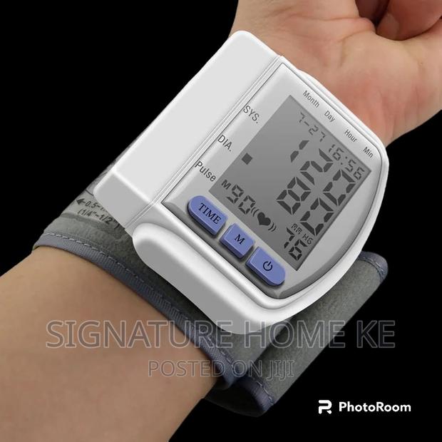 Wrist Blood Pressure Monitor