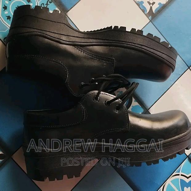Leather Shoes - thumbnail 3