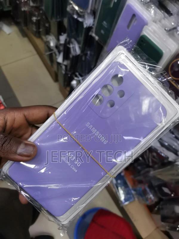 Dark Purple Liquid Silicone Cover for Samsung Galaxy A33 5G - thumbnail 3