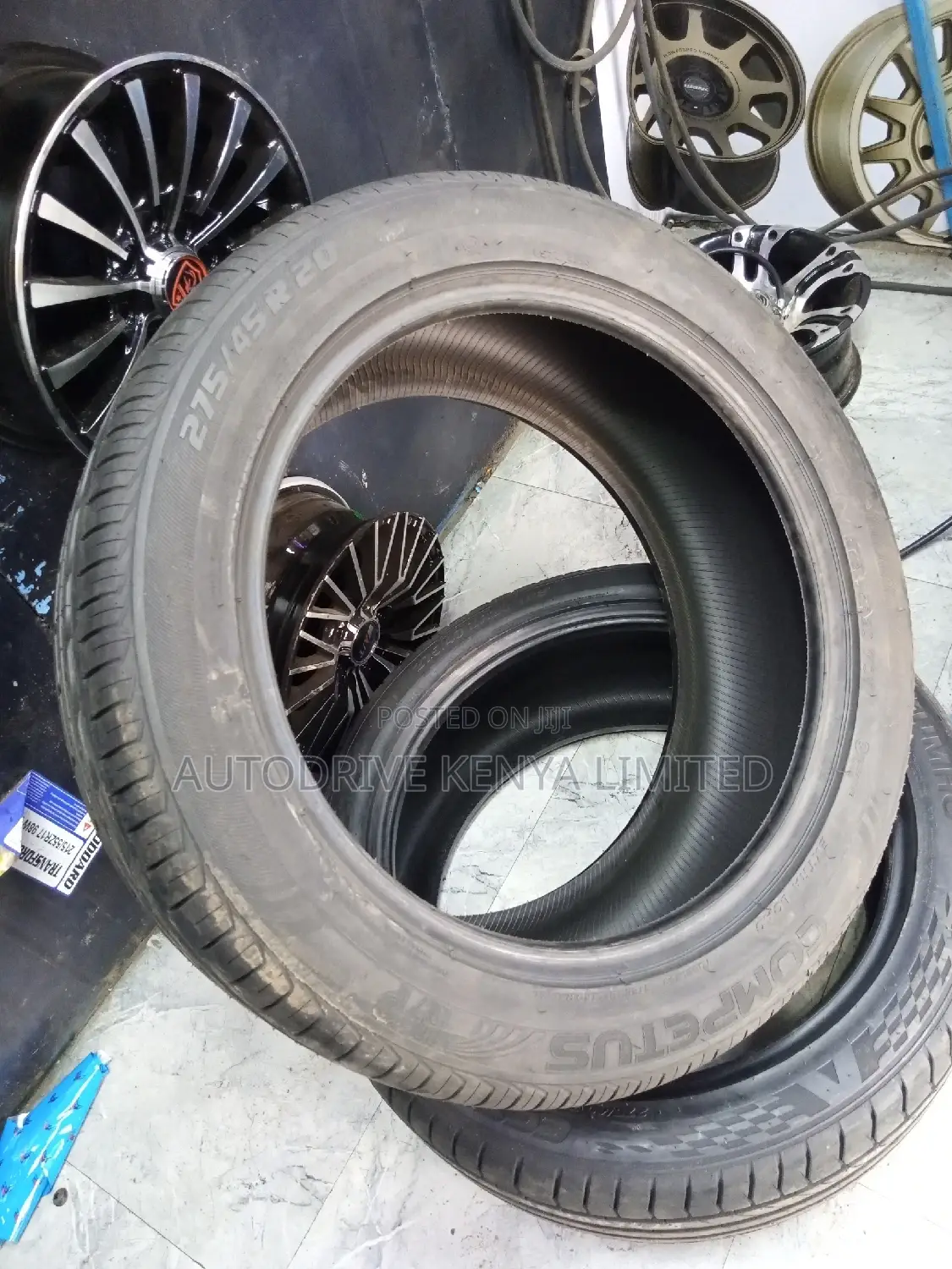 275/45r20 Lassa Tyre