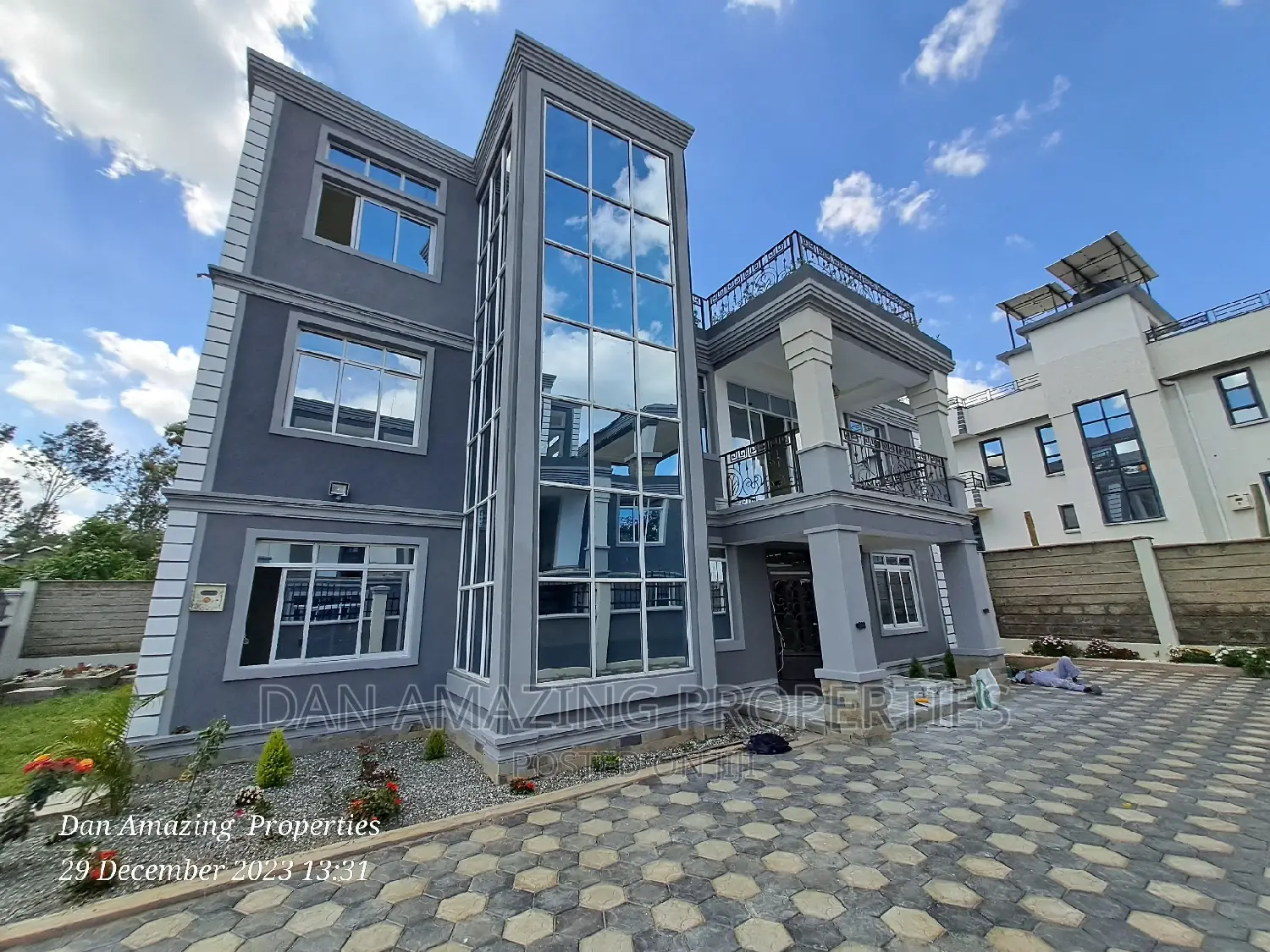 6bdrm Villa in Ol Keri for sale