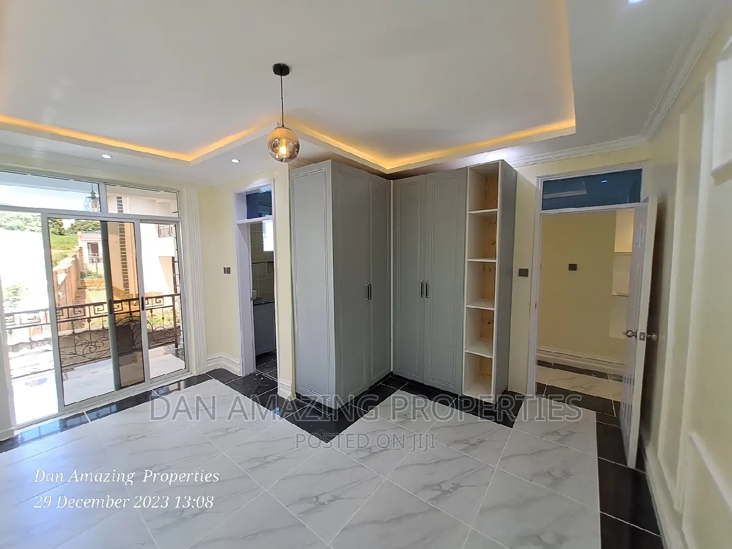 6bdrm Villa in Ol Keri for sale