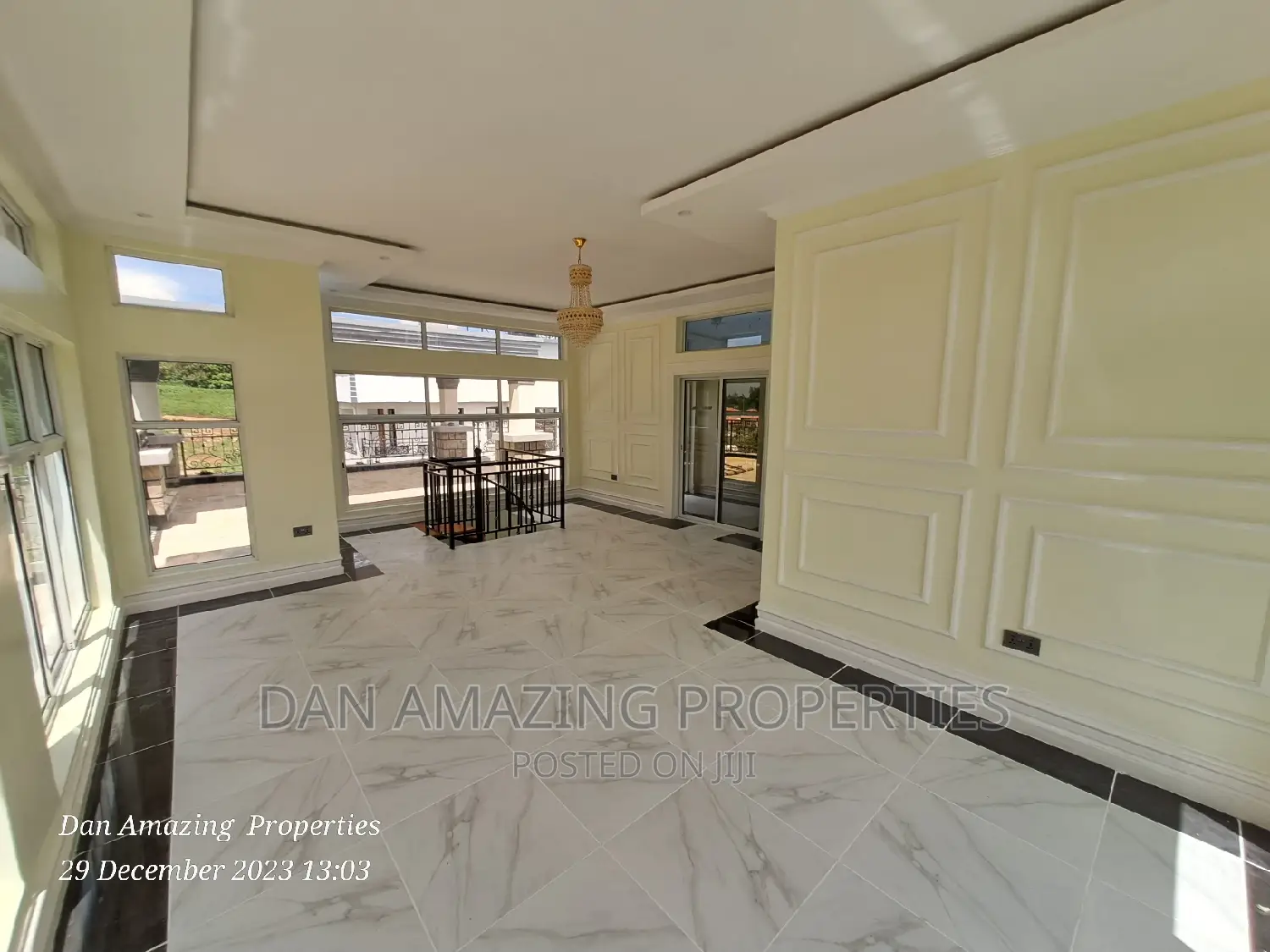 6bdrm Villa in Ol Keri for sale