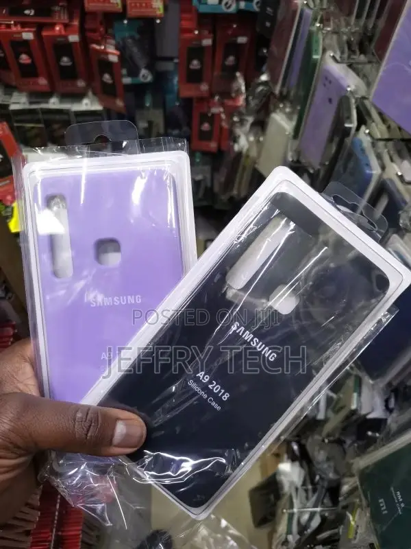 Samsung Galaxy A9 (2018) Silicone Case Purple