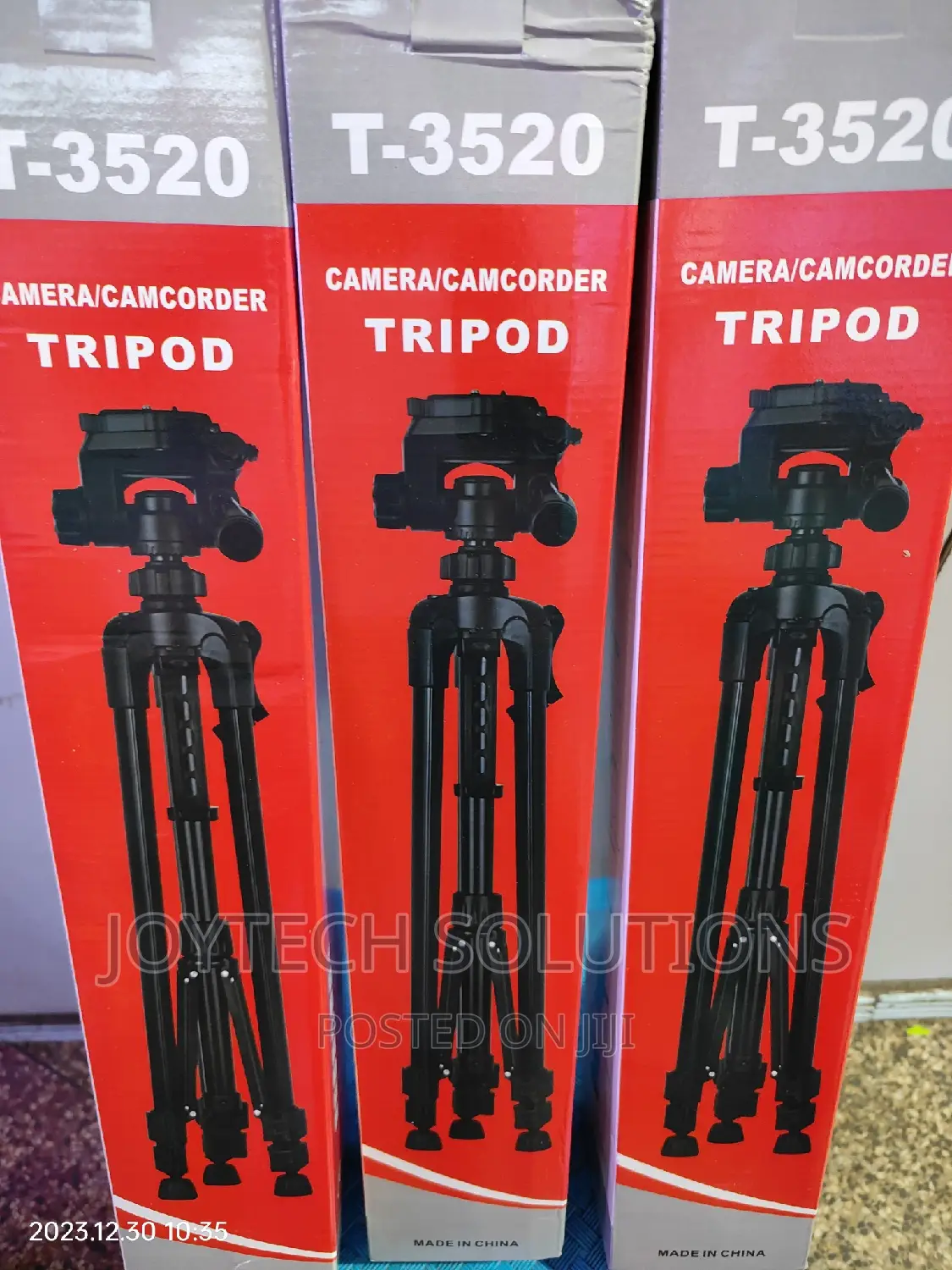 Tall Phone Camera Tripod Stand. 1400 Cm With Phone Holder