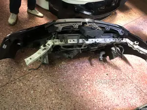 Toyota Vanguard 2012 Nosecut
