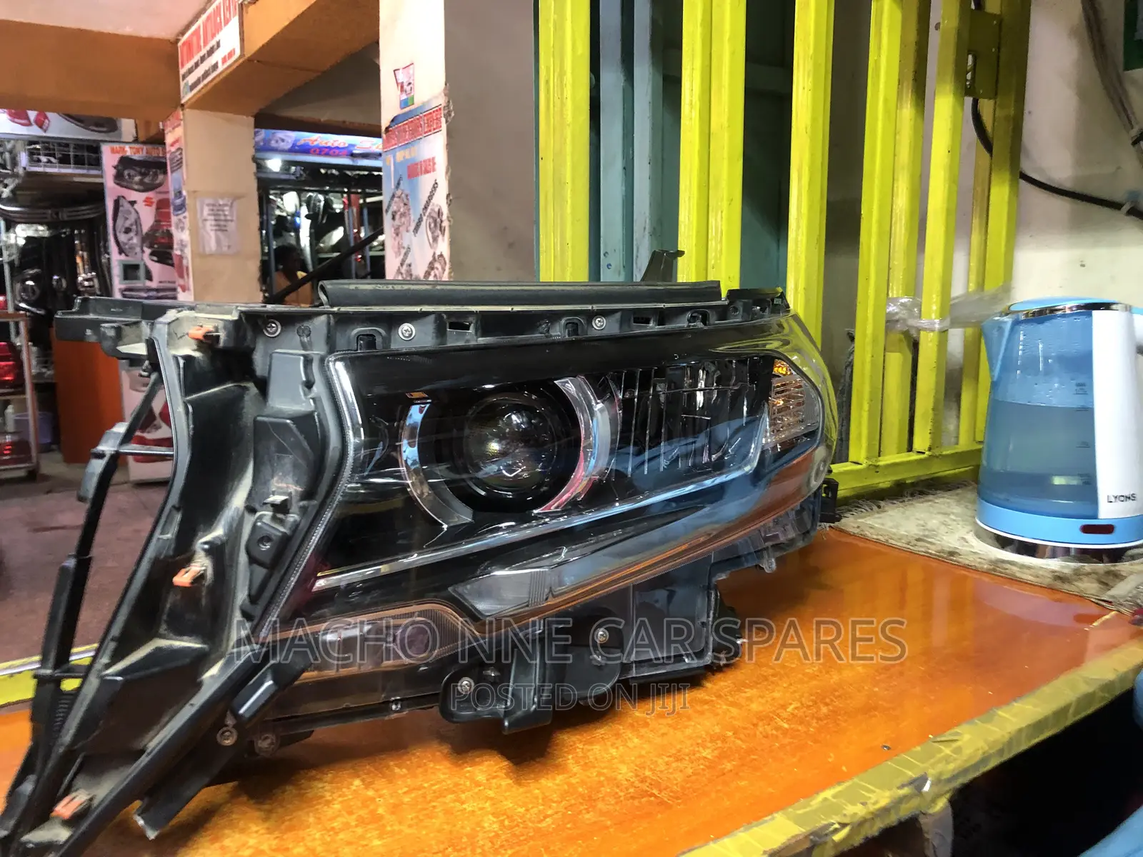 Toyota Prado 165 Xenon Headlight