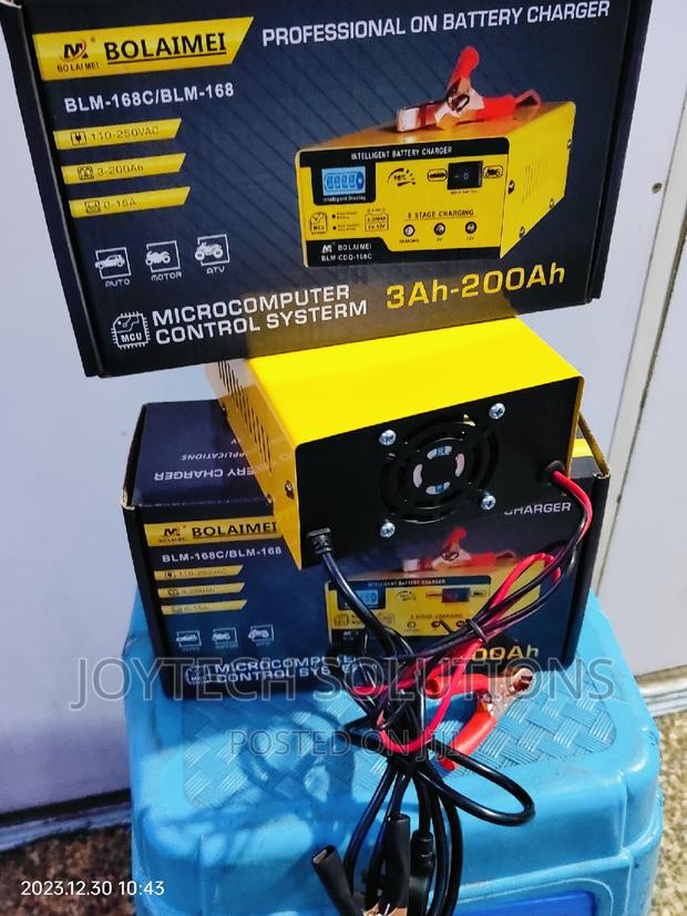 0-15a Adjustable Automatic Battery Charging Machine 12/24v