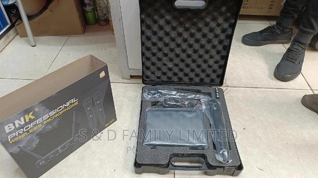 BNK Professional Wireless 902