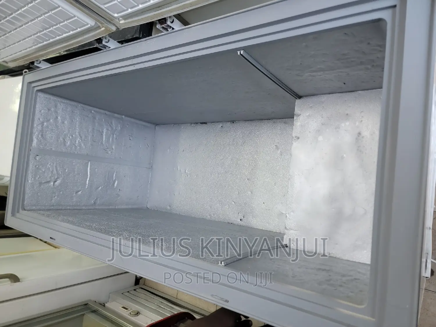 Deep Freezer 600l