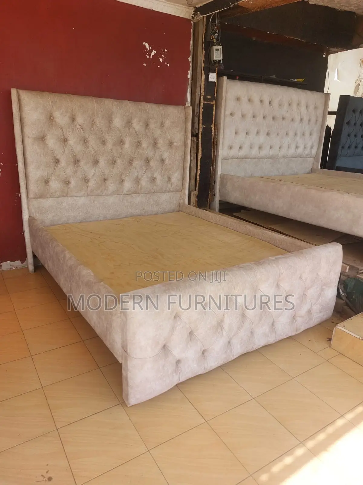 Cream 5/6 Bed