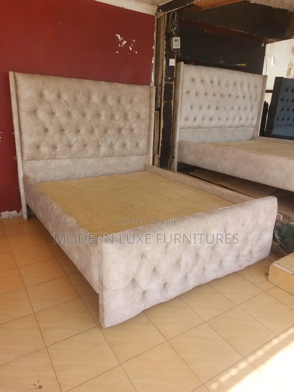 Cream 5/6 Bed